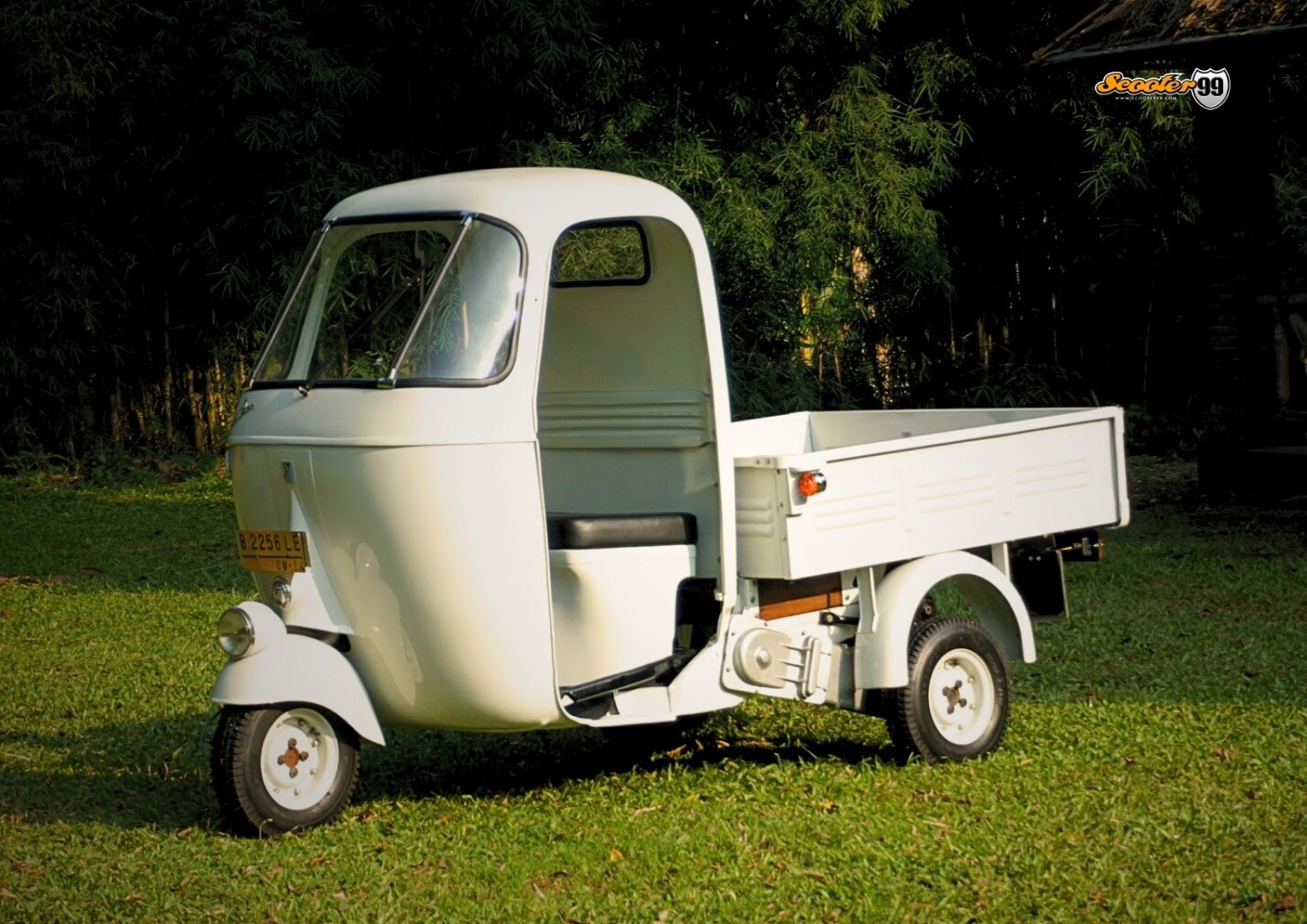 Custom Made project example 9: Ape Bajaj